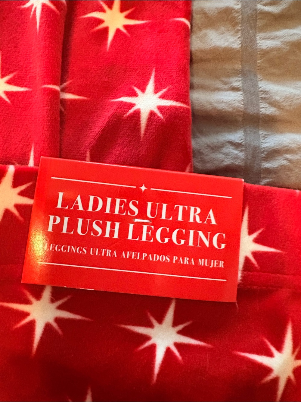 Ladies Ultra Plush Legging - Red Star Print